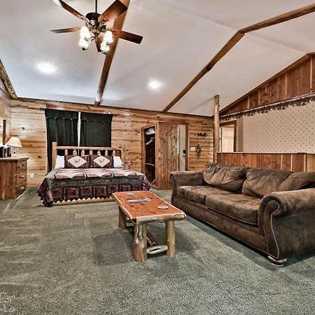 Willa Secluded Cabin In The Woods! 1 Story Eureka Springs Zewnętrze zdjęcie