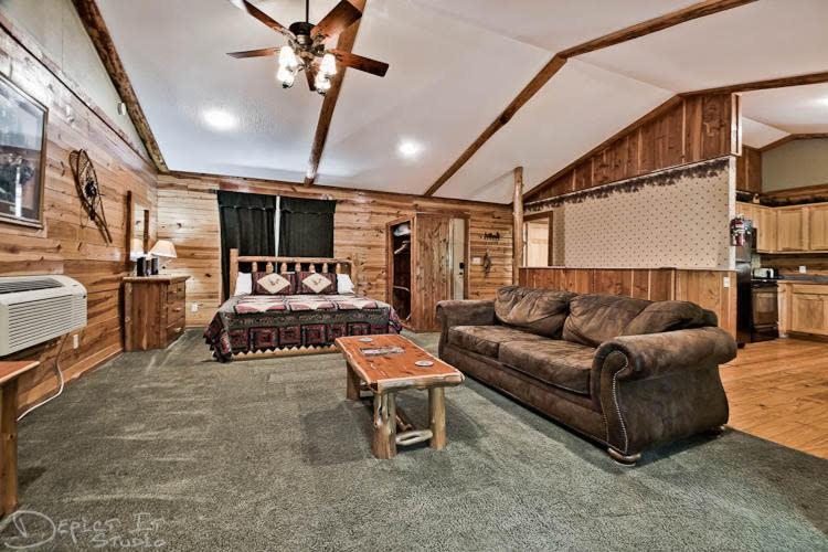 Willa Secluded Cabin In The Woods! 1 Story Eureka Springs Zewnętrze zdjęcie